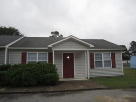 Building Photo - 151 Dallas Rd