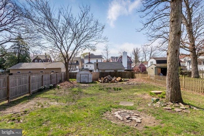 Building Photo - 21 Grandview Ave