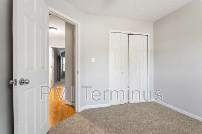 Building Photo - 1312 Telhurst Ct NW