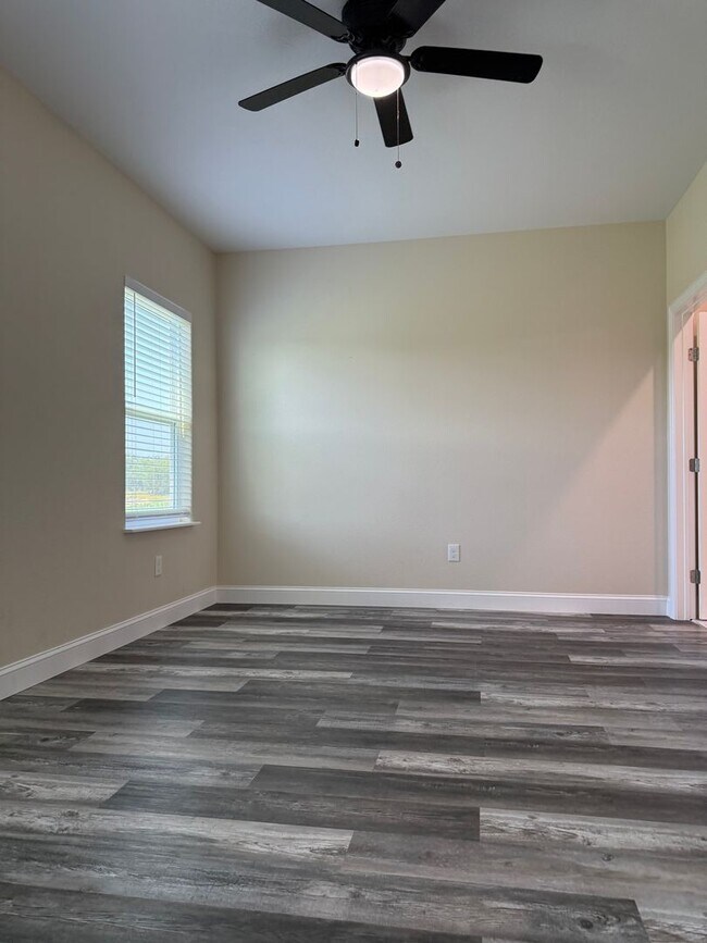 Building Photo - Beautiful modern Townhome in Peaster ISD NO Water Bill -  Fenced Yard - GATED: Spring Move in Spe...