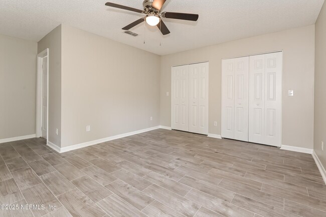 Building Photo - 7215 Mimosa Grove Pl