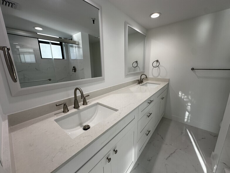 Building Photo - 1748 Jupiter Cove Dr