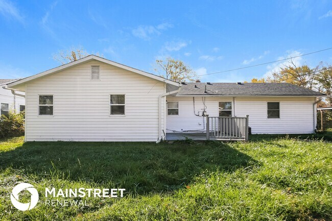 Building Photo - 5524 Marilyn Rd