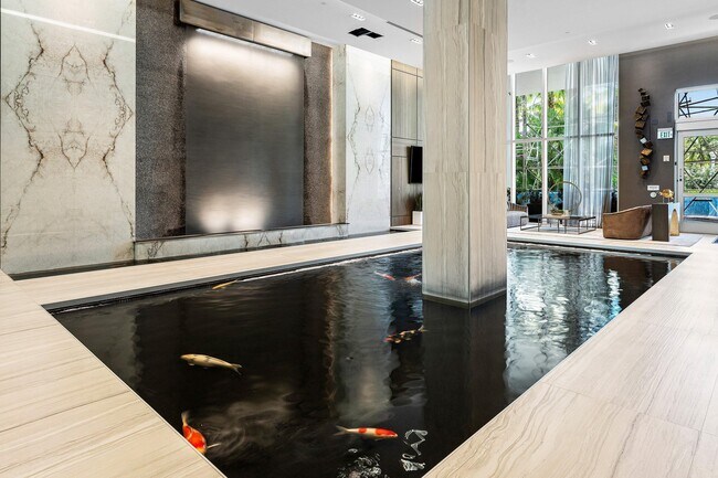 Building Photo - 333 Las Olas Way