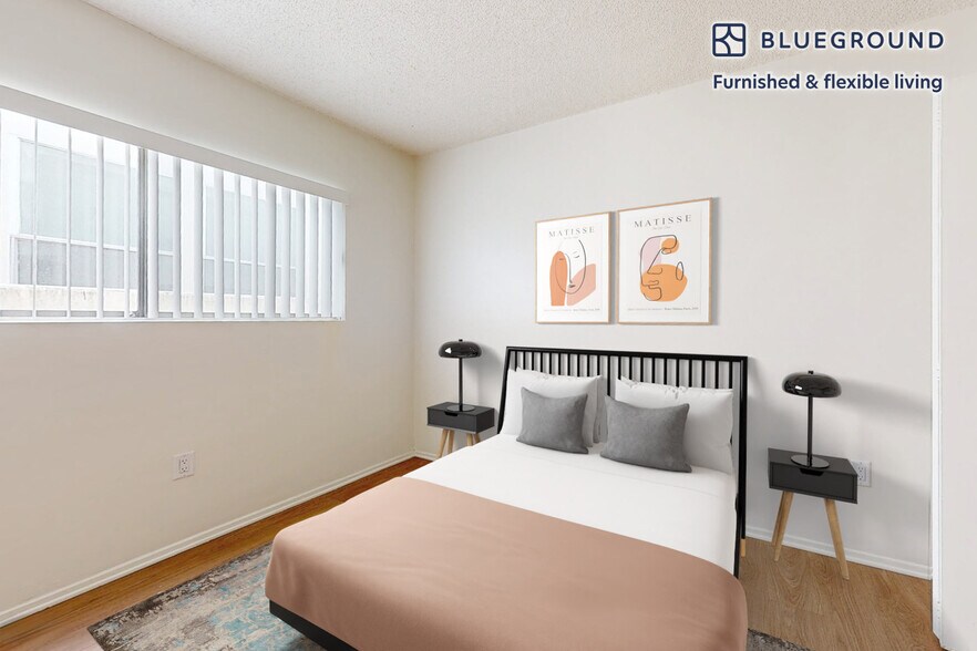 Building Photo - 12017 Goshen Ave