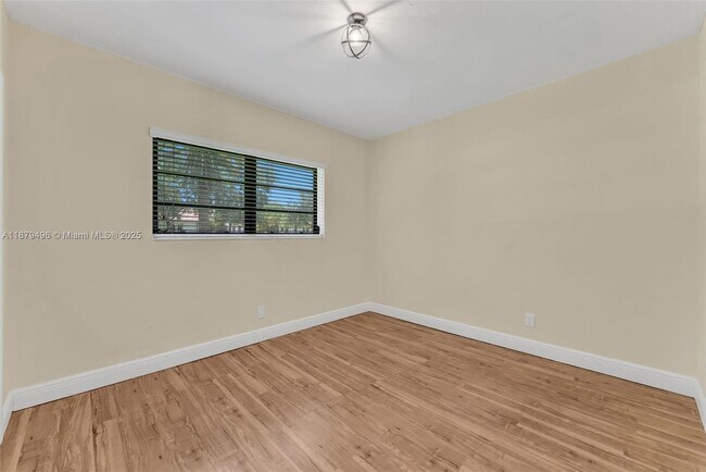 Building Photo - 6275 SW 123rd Terrace