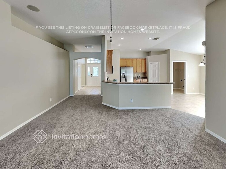 Building Photo - 1106 Barclay Wood Dr