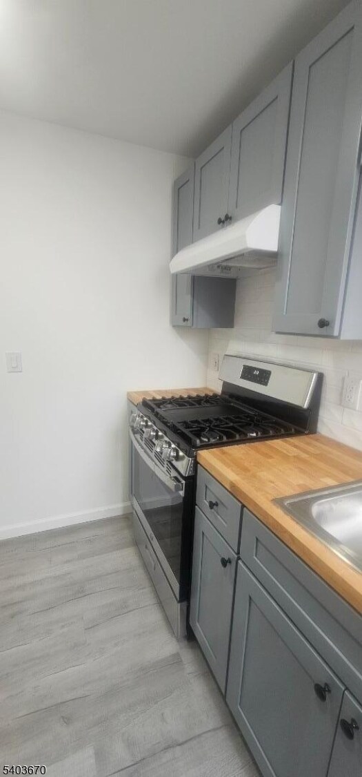 Building Photo - 202 Clerk St