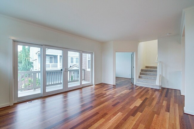 Building Photo - 3Bd/2.5Ba Issaquah Home
