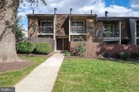 Building Photo - Lovely One Bedroom Apartment in Mount Joy!