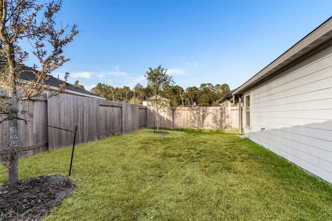 Building Photo - 2637 Shady Cedar Ct