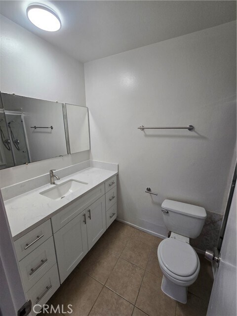 Building Photo - 16572 Delton Cir
