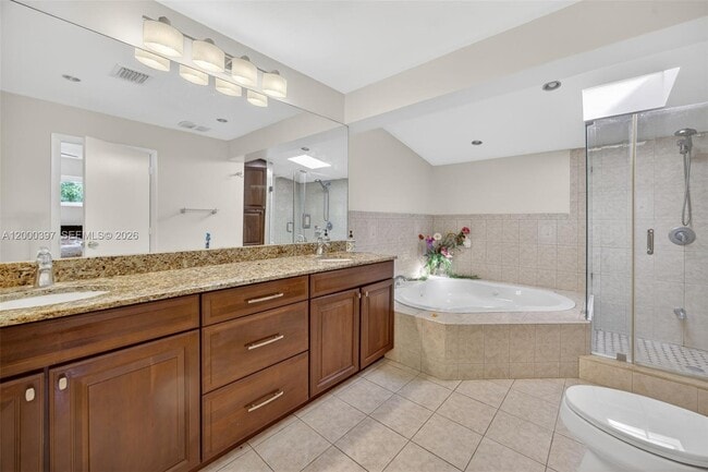 Building Photo - 7690 SW 128th St