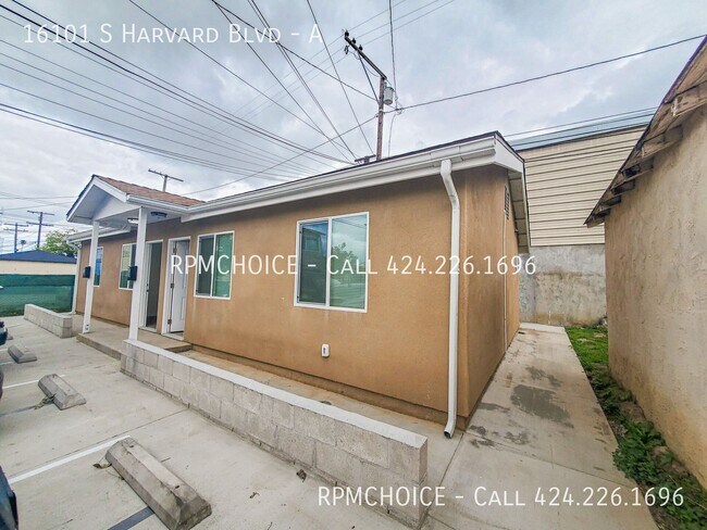 Building Photo - 16101 Harvard Blvd