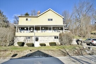 Building Photo - 741-743 Bower Hill Road