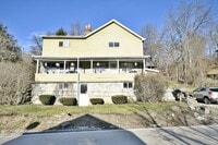 Building Photo - 741-743 Bower Hill Road