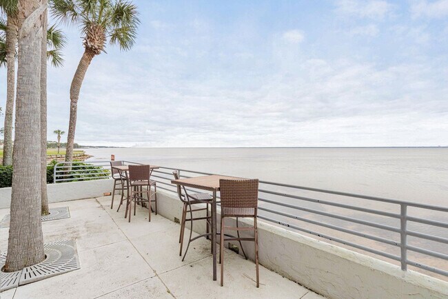 Building Photo - 200 Sandestin Blvd N