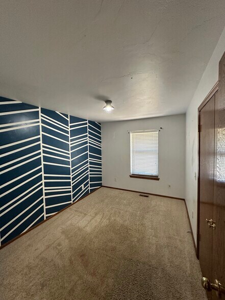 Building Photo - 17600 Durbin Park Rd