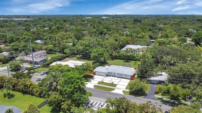 Building Photo - 8015 SW 136th St