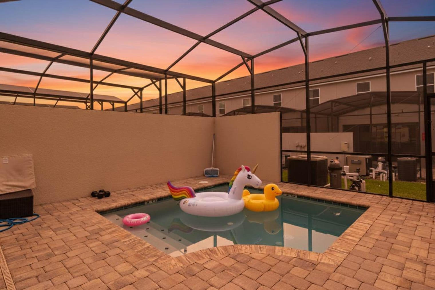 Building Photo - 1660 Tropical Palms Cir