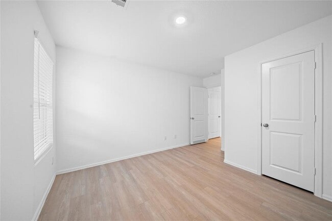 Building Photo - 3442 Hughes Mdw Wy