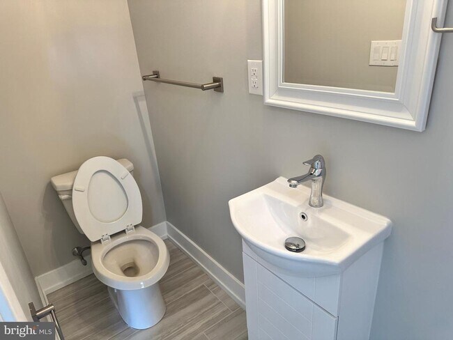 Building Photo - 2240 N 2nd St