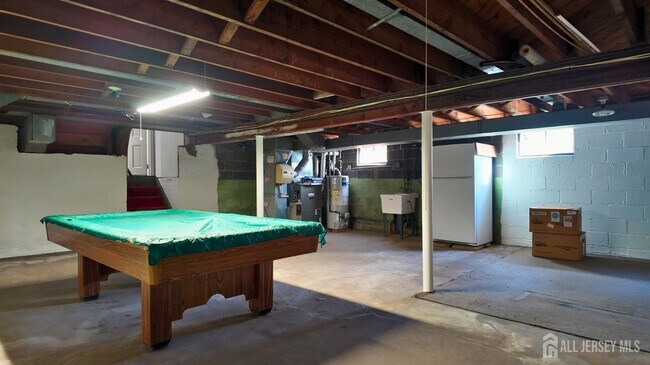 Building Photo - 221 Wyckoff Ave