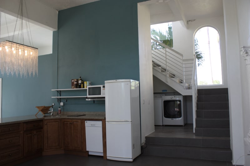 Building Photo - 5862 Homeland Rd