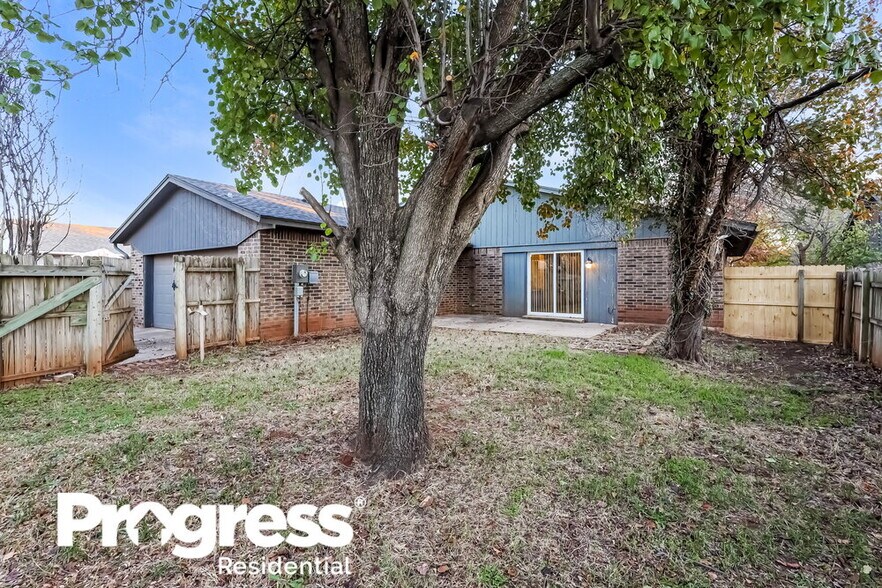 Building Photo - 801 NW 139th St