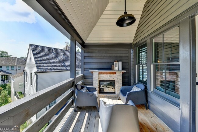 Building Photo - 2555 Brook Run