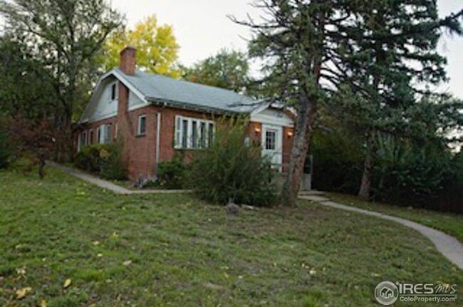 Building Photo - PRE-LEASE 4 BED 2 BATH – University Hill B...