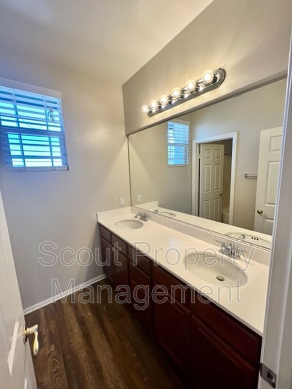 Building Photo - 45602 Magnolia Pl