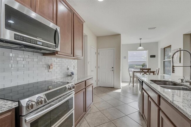 Building Photo - 11738 Barletta Dr