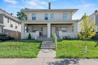 Building Photo - 619-619 N Parker Ave