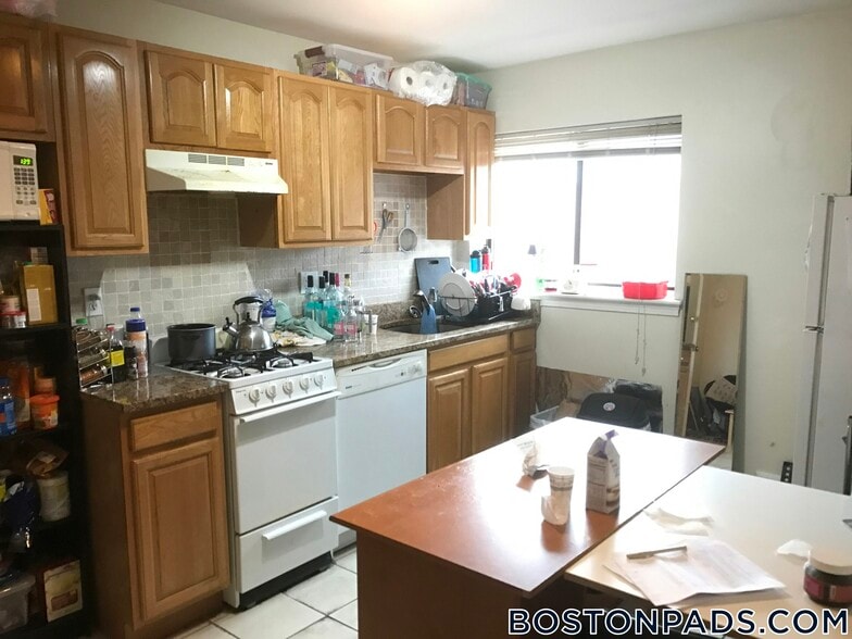 Building Photo - 1 President Terrace