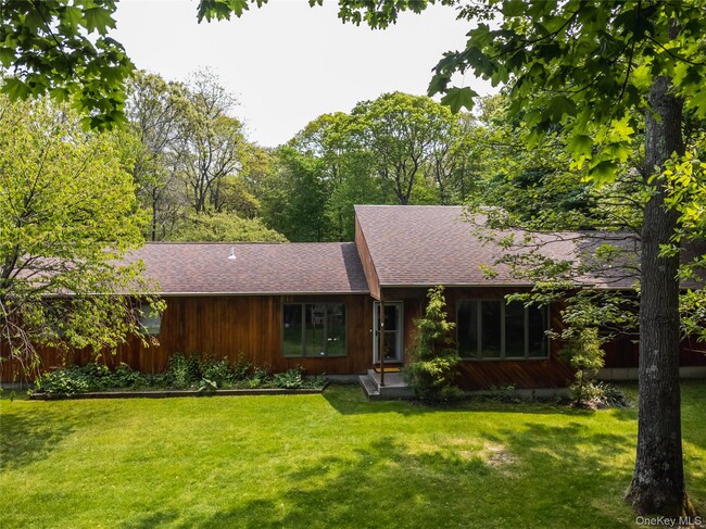 Building Photo - 67 Belleview Ave
