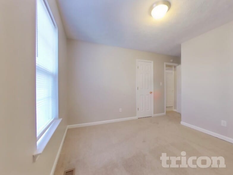 Building Photo - 49 Highlander Way