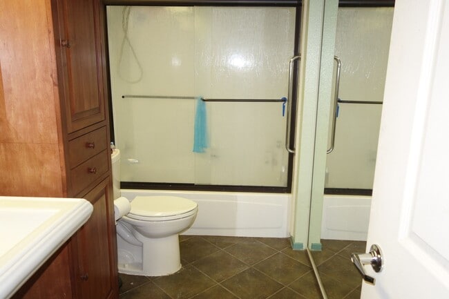 Building Photo - 2 BD / 2 BA Ground Floor Unit in Mililani!  *Pets Negotiable*