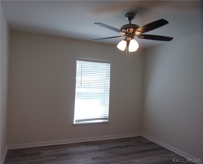 Building Photo - 1718 Tuttle St