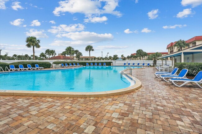 Building Photo - 880-A1A A1A Beach Blvd