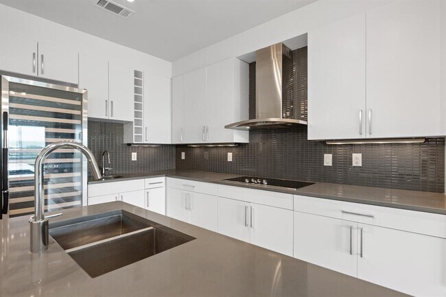 Building Photo - 3600 S Lamar Blvd