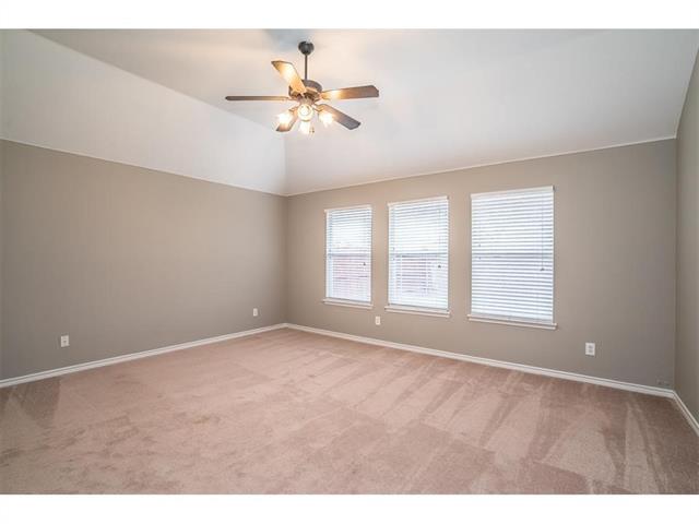 Building Photo - 8009 Indian Palms Trail