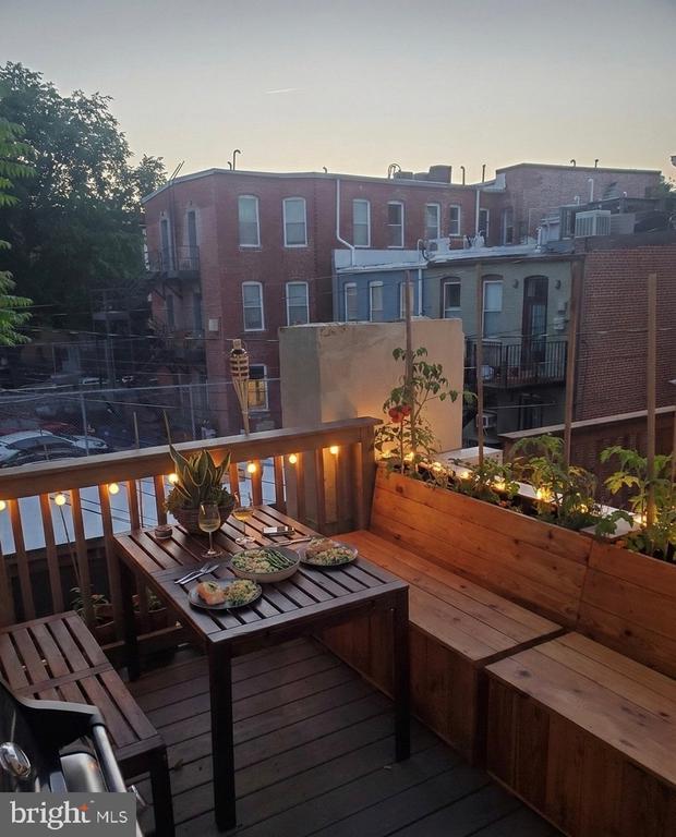 Building Photo - 2812 13th St NW