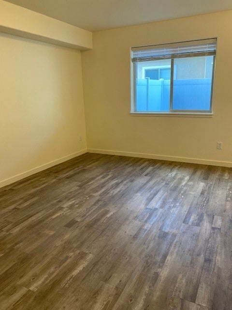 Building Photo - 2473 Wolcott Ave