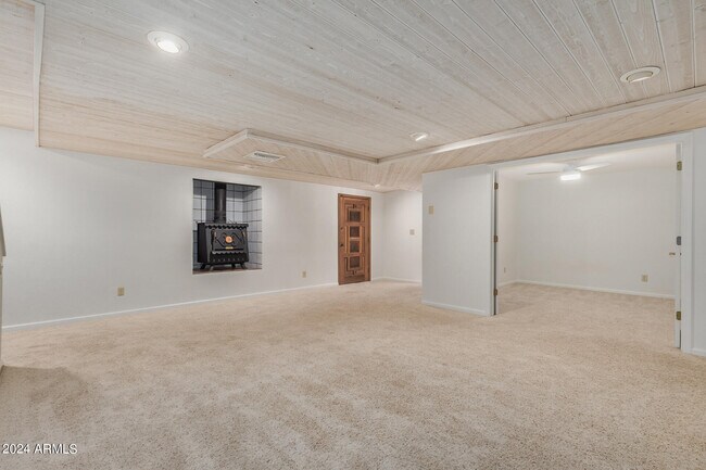 Building Photo - 32015 N 71st St