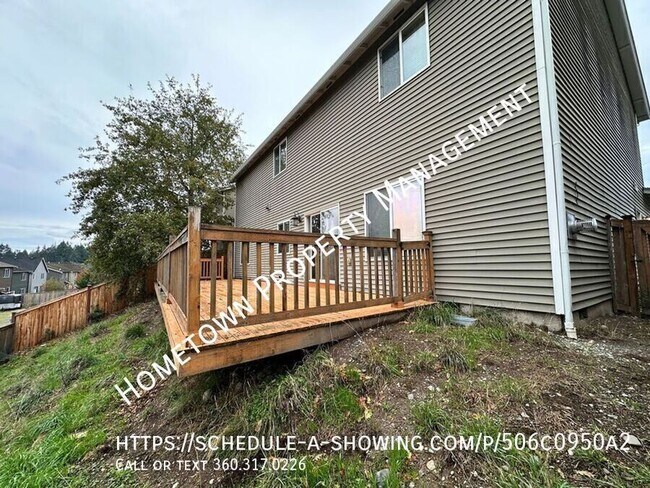 Building Photo - 7205 33rd Ave NE