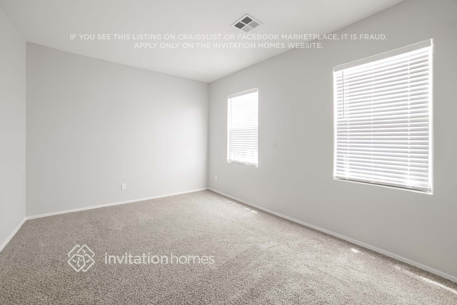 Building Photo - 7114 W Ocotillo Rd