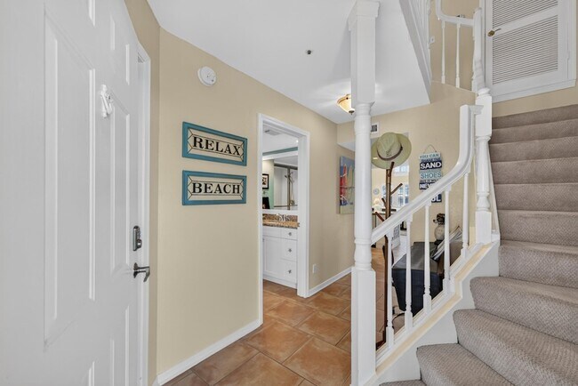 Building Photo - 110 Ocean Hollow Ln
