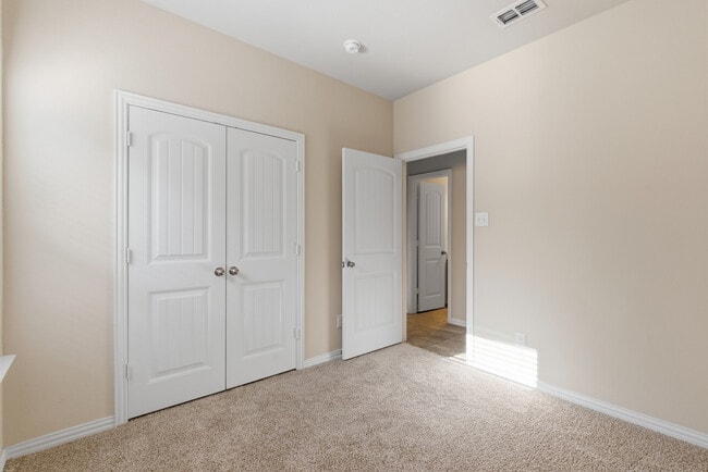 Building Photo - 309 Jennie Marie Cir