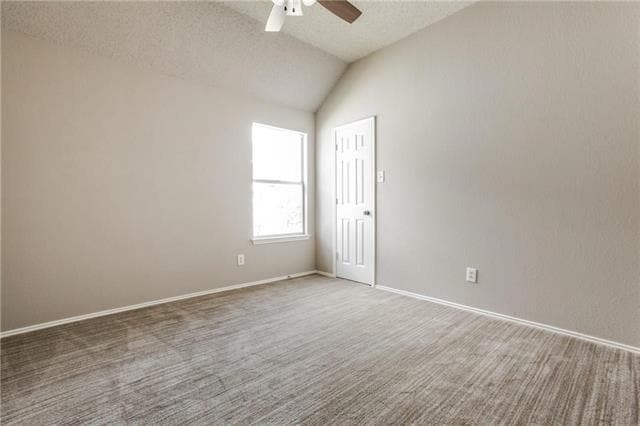 Building Photo - 811 Fall Dr